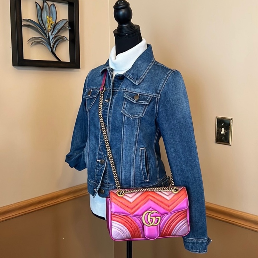 A116- 💯 % authentic Gucci limited Marmont shoulder bag - Picture 3 of 17